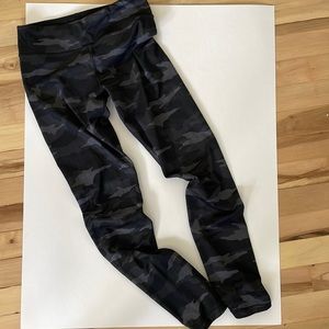 Athleta girl printed chit chat leggings